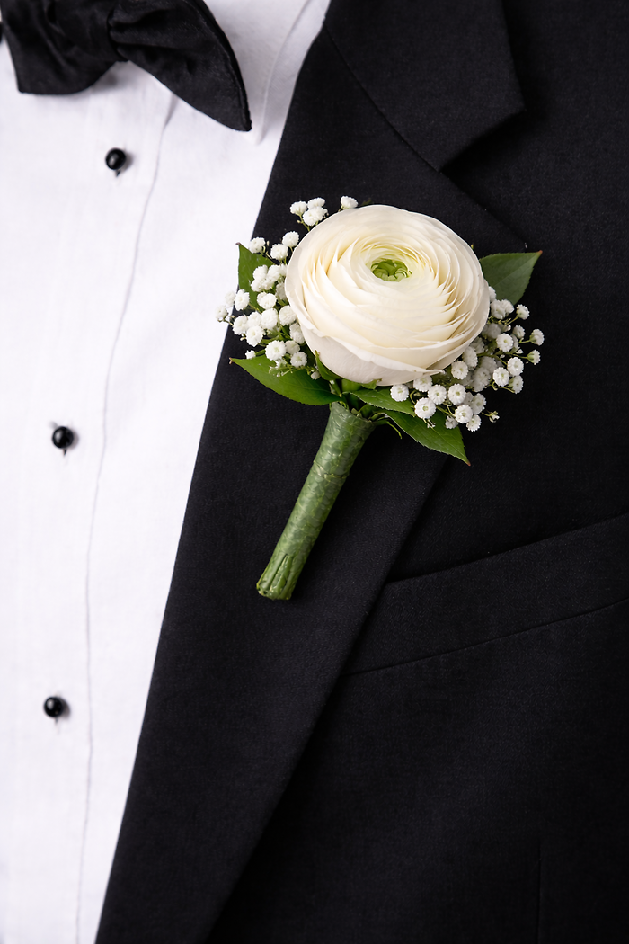 Ranunculus Boutonniere